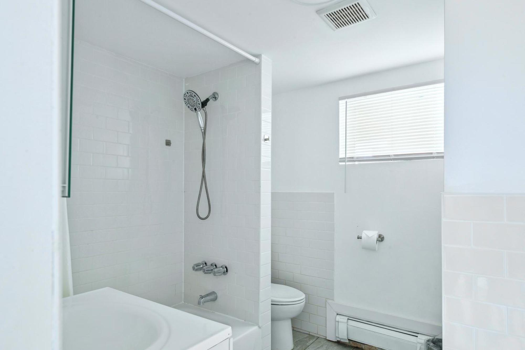 2 Bedroom Cozy Gem Manhattan Beach New York Exteriör bild